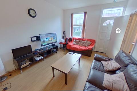 5 bedroom terraced house to rent, 73 Cardigan Lane, Burley, Leeds LS4