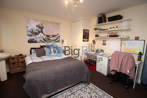 8 bedroom terraced house to rent, 42 Ebberston Terrace, Hyde Park, Leeds LS6