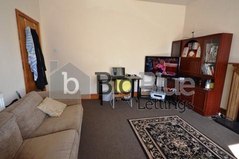8 bedroom property to rent, 27 Manor Terrace, Hyde Park, Leeds LS6