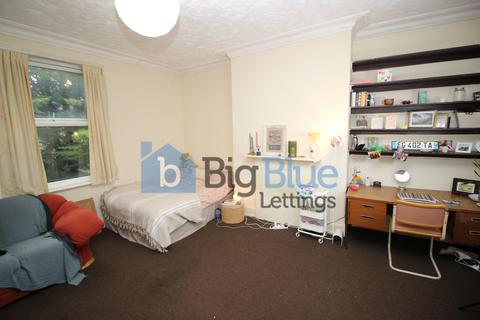 undefined, Hyde Park Terrace, Leeds LS6