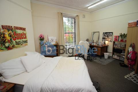 undefined, Hyde Park Terrace, Leeds LS6