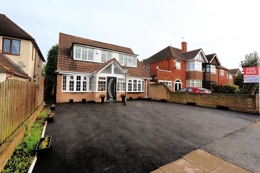 Rowley Fields Avenue, Off Narborough Road, LE3 4 bed detached house for