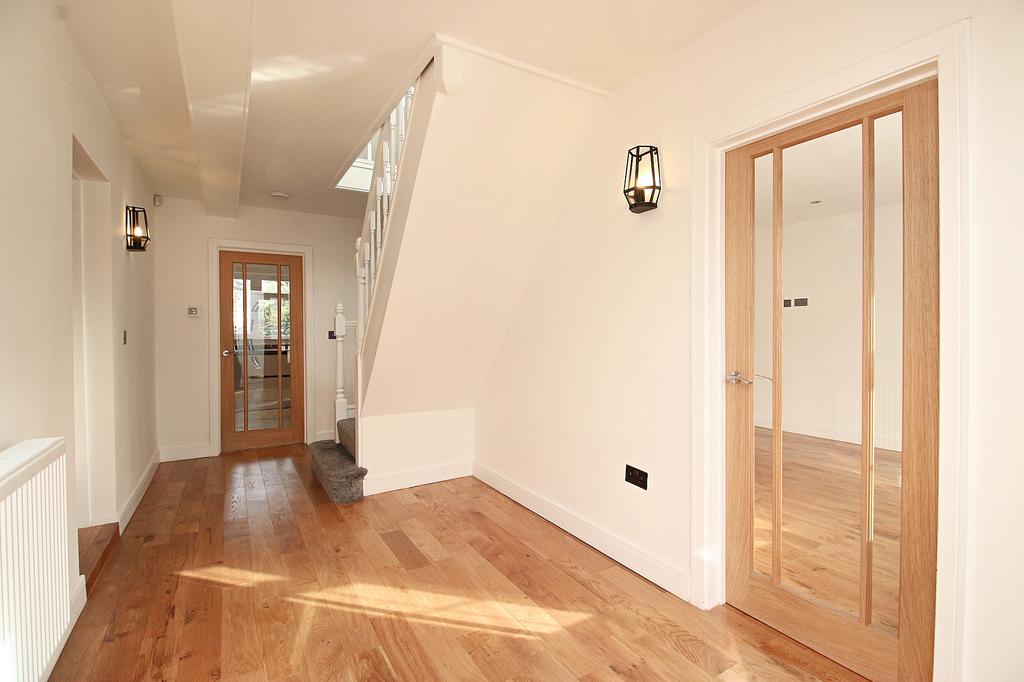 Rowley Fields Avenue, Off Narborough Road, LE3 4 bed detached house for