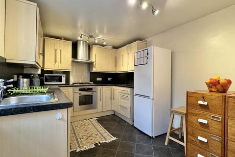 3 bedroom cottage for sale, Church Street, Kingsteignton