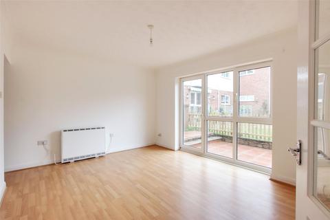 2 bedroom apartment for sale - Russell Square, Longfield, Kent, DA3