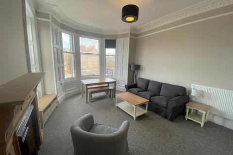 4 bedroom flat to rent, Morningside Road, Morningside, Edinburgh, EH10