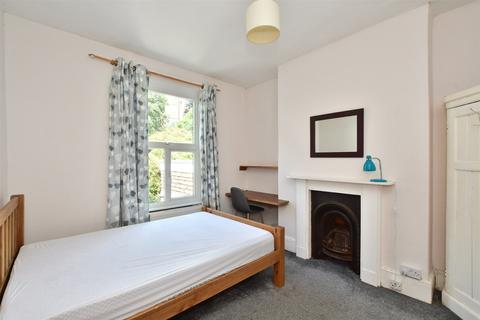4 Upper Lewes Road, Brighton, BN2 3FJ