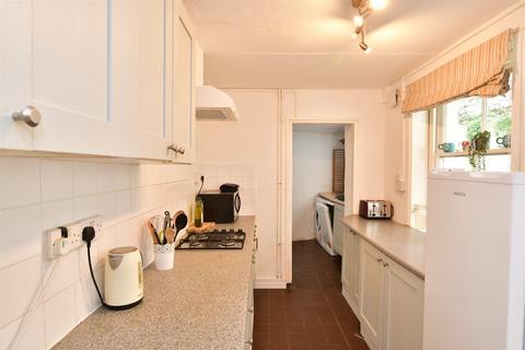 4 Upper Lewes Road, Brighton, BN2 3FJ