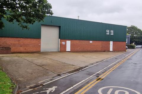 Trade counter to rent, 10 Carvers Trading Estate, Southampton Road, Ringwood, BH24 1JS