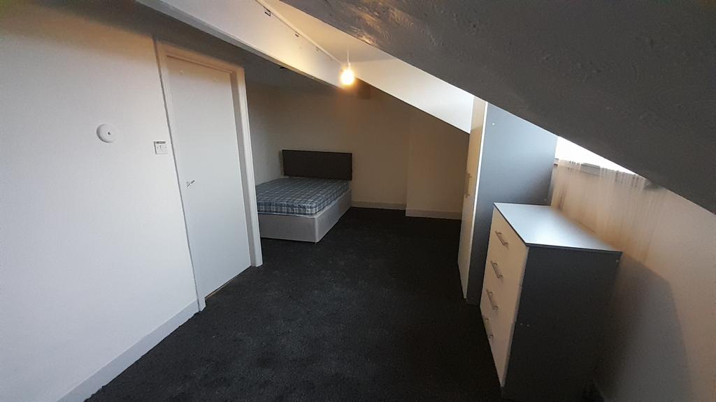 Double room to rent