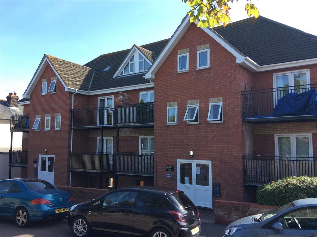 Harwich CO12 1 bed apartment for sale £69,995