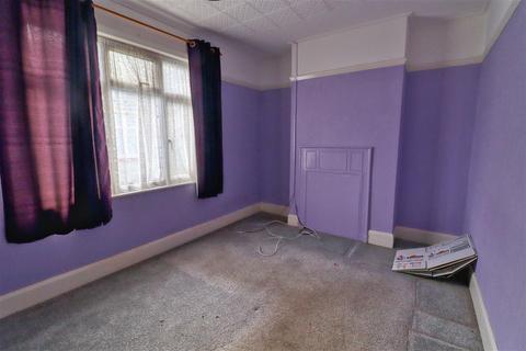 6 Branston Road, Clacton-on-sea, CO15 3HE