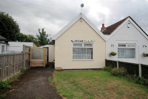 164 Burrs Road, Clacton-on-sea, CO15 4LH
