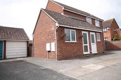 4 Andover Close, Clacton-on-sea, CO15 4XQ