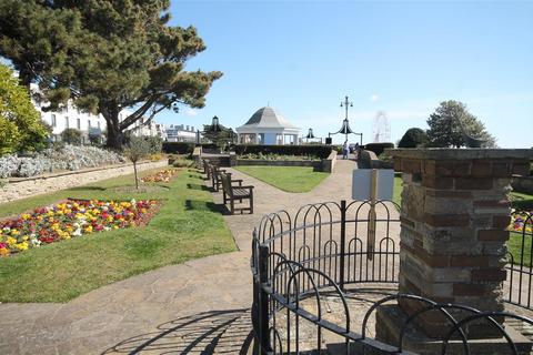 undefined, Clacton on Sea CO15