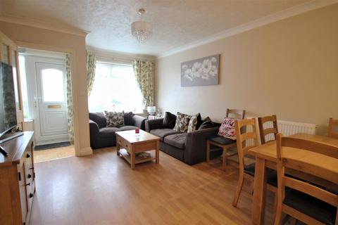 26 Broadway, Jaywick, Clacton-on-sea, CO15 2ER