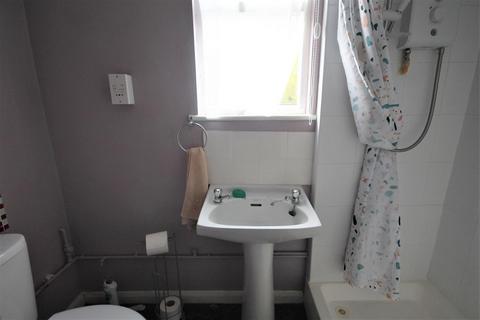 64 Clacton Road, St Osyth, Clacton-on-sea, CO16 8PG