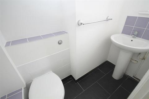 28 Crossfield Road, Clacton-on-sea, CO15 3QT