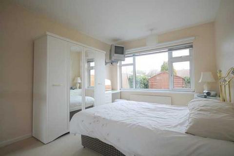 89 Cypress Close, Clacton-on-sea, CO15 4RG