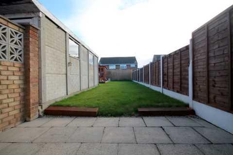 17 Becontree Close, Clacton-on-sea, CO15 4UR