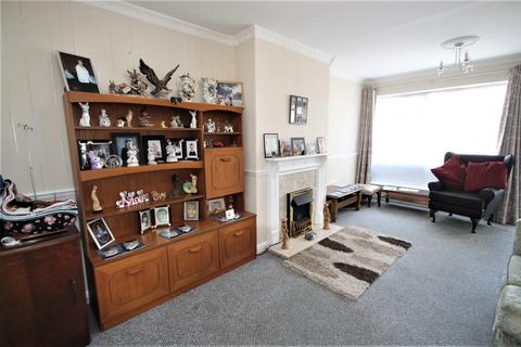 33 Crossways, Jaywick, Clacton-on-sea, CO15 2NB