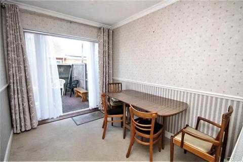 33 Crossways, Jaywick, Clacton-on-sea, CO15 2NB