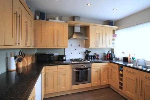 20 Broadstrood, St Osyth, Clacton-on-sea, CO16 8RE
