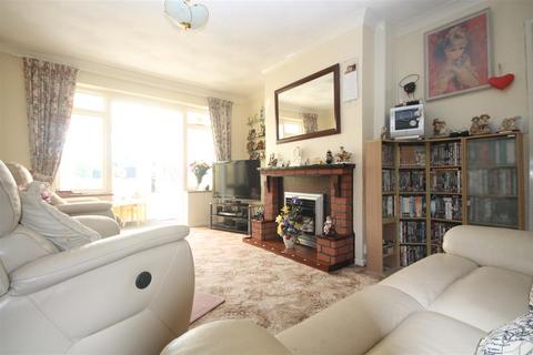 1 Coolyne Way, Clacton-on-sea, CO15 4NJ
