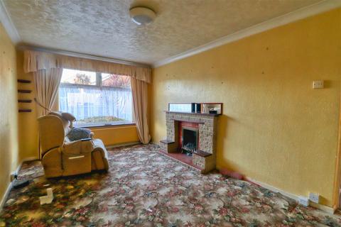 16 Bonham Close, Clacton-on-sea, CO15 4AZ