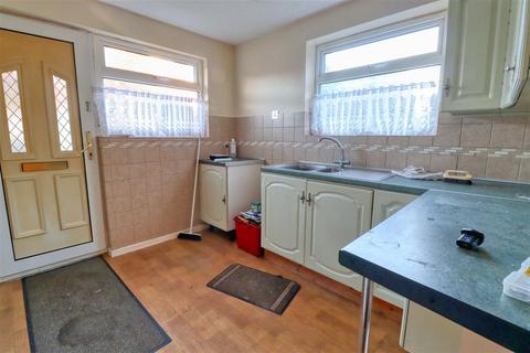 16 Bonham Close, Clacton-on-sea, CO15 4AZ