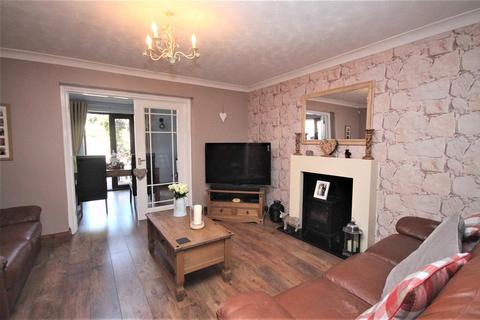 27 Elthorne Park, Clacton-on-sea, CO16 7HW
