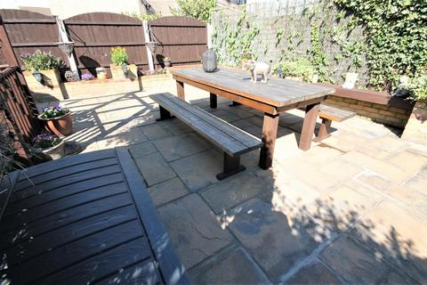 27 Elthorne Park, Clacton-on-sea, CO16 7HW