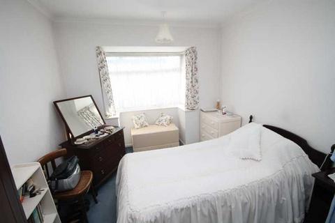 16 Colthorpe Road, Clacton-on-sea, CO15 4PT