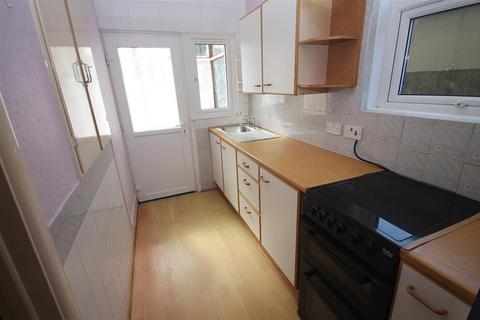 2 Cotswold Road, Clacton-on-sea, CO15 3RP