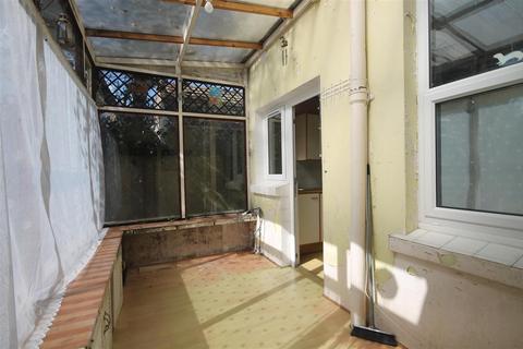 2 Cotswold Road, Clacton-on-sea, CO15 3RP