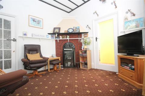 24 Beaconsfield Road, Clacton-on-sea, CO15 6BU