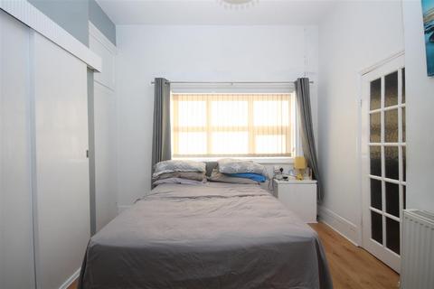 24 Beaconsfield Road, Clacton-on-sea, CO15 6BU