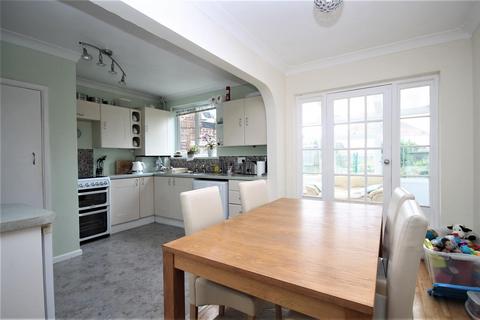 67 Arnold Road, Clacton-on-sea, CO15 1DQ