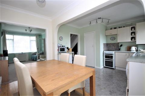 67 Arnold Road, Clacton-on-sea, CO15 1DQ