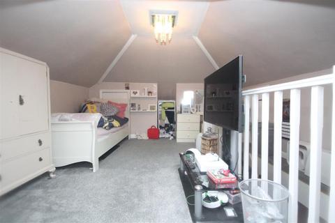 133 Burrs Road, Clacton-on-sea, CO15 4LQ