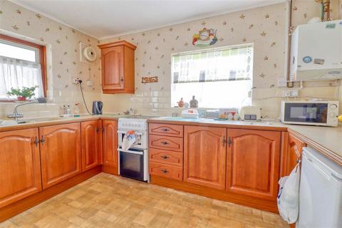 7 Bonham Close, Clacton-on-sea, CO15 4AZ