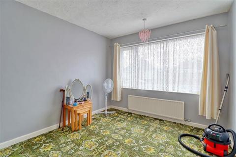 7 Bonham Close, Clacton-on-sea, CO15 4AZ