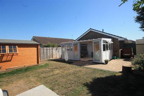 8 Blake Drive, Clacton-on-sea, CO16 8ED
