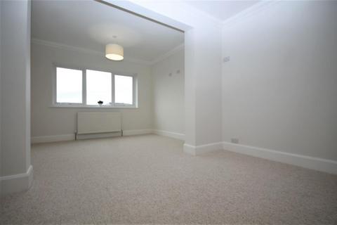 11 Coronation Road, Clacton-on-sea, CO15 3HG