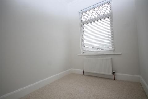 11 Coronation Road, Clacton-on-sea, CO15 3HG