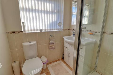 35 Crome Road, Clacton-on-sea, CO16 8YG