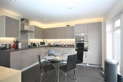 63 Cross Road, Clacton-on-sea, CO16 8GD