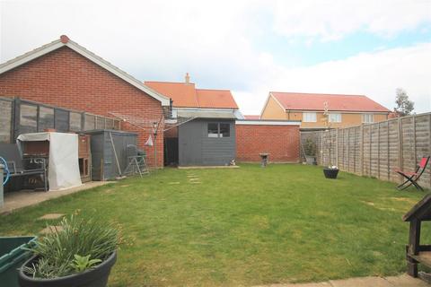 63 Cross Road, Clacton-on-sea, CO16 8GD