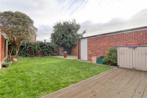 20 Cotman Road, Clacton-on-sea, CO16 8YB