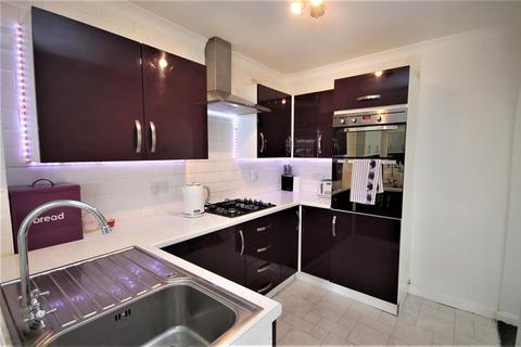 37 Credon Drive, Clacton-on-sea, CO15 4QX